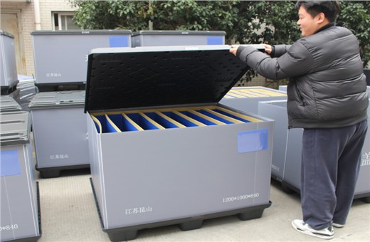 汽车零部件周转总损件居高不下?_一个箱子围板箱揭秘围板箱防护设计要点