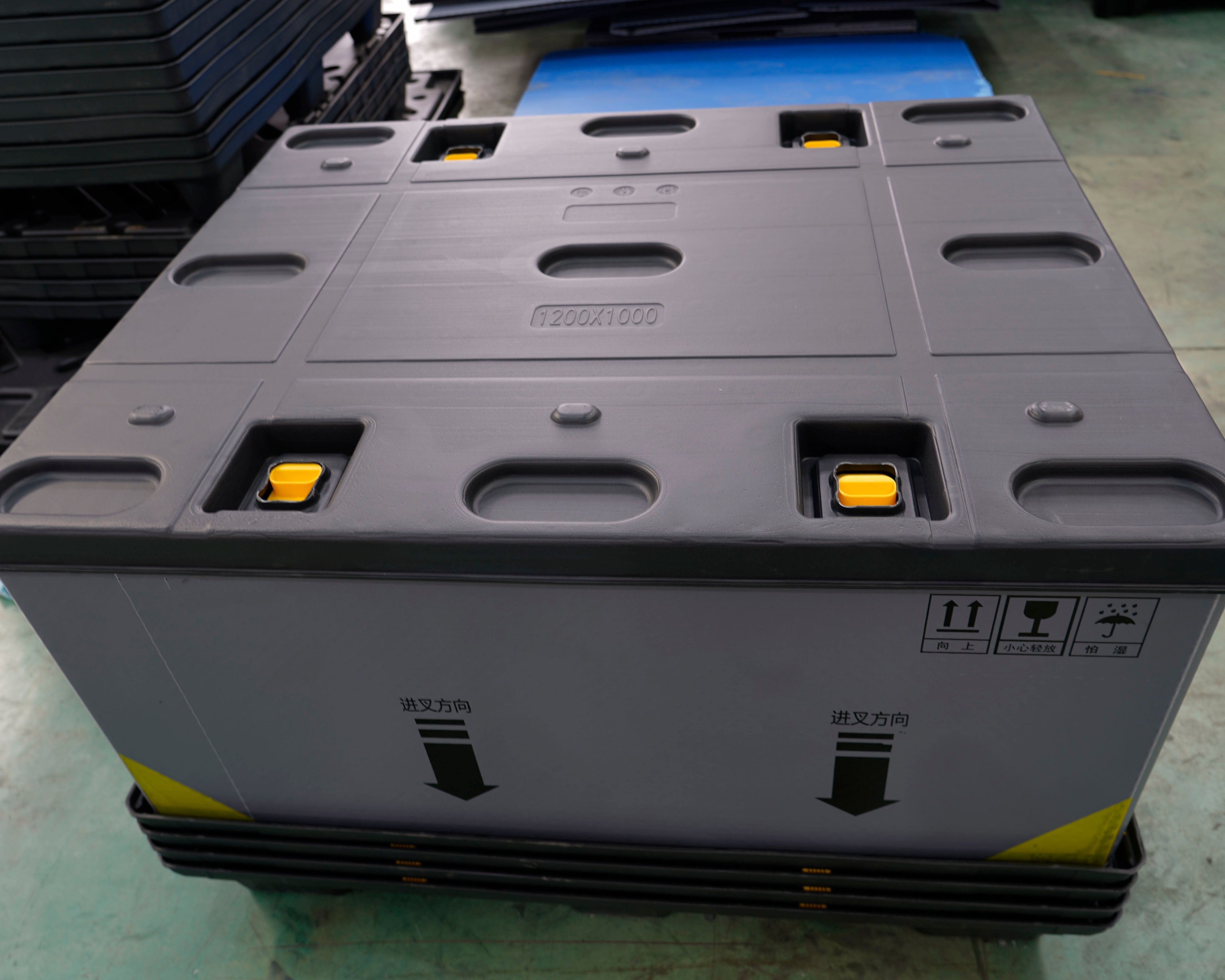 2025 年包装成本高、定制难、合规愁?正规塑料围板箱厂家这样选才靠谱 2025 年包装成本高、定制难、合规愁?正规塑料围板箱厂家这样选才靠谱